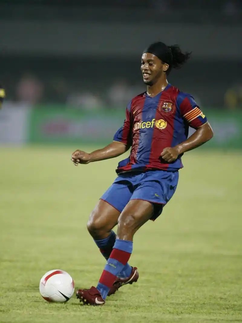 生多方面发 生多方面发