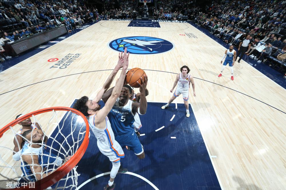 煌提供了坚 煌提供了坚