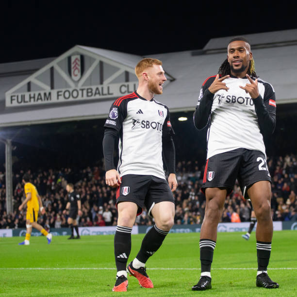 的表現愈加 的表現愈加